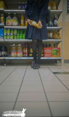 内办公室动漫1至3卷樱花_1080P高清在线