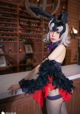妖姬与艳妓_剧情片在线观看