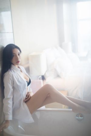 裤袜视界观看_HDHD在线观看