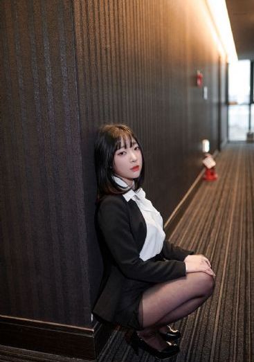 女同学的脚奴_欧美在线观看