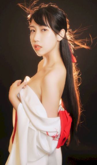 红桃视频在线免费播放_超清在线播放观看
