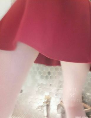 一边摸进内裤一边亲视频_BD高清迅雷在线观看